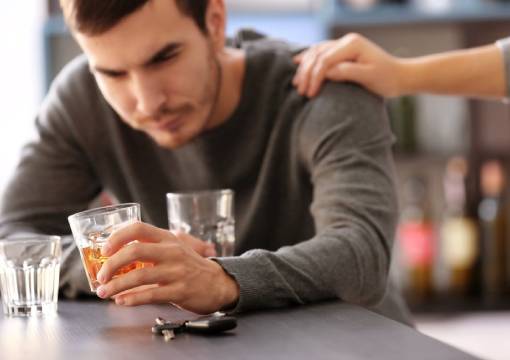 Лечение от алкоголизма в медицинском центре в Кирове